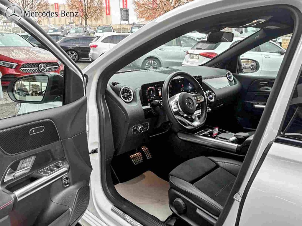 Mercedes-Benz B 250 2022