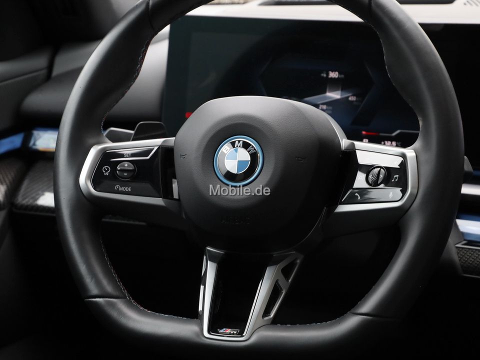 BMW i5 2024