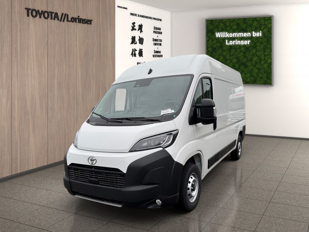 Toyota 2025