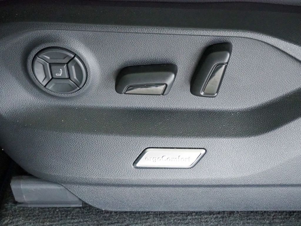 Volkswagen Touareg 2024