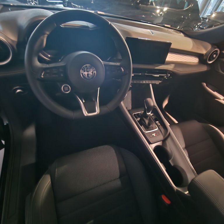 Alfa Romeo Tonale 2024