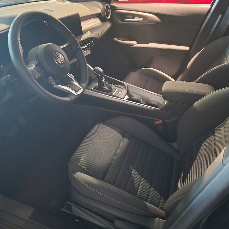 Alfa Romeo Tonale 2024