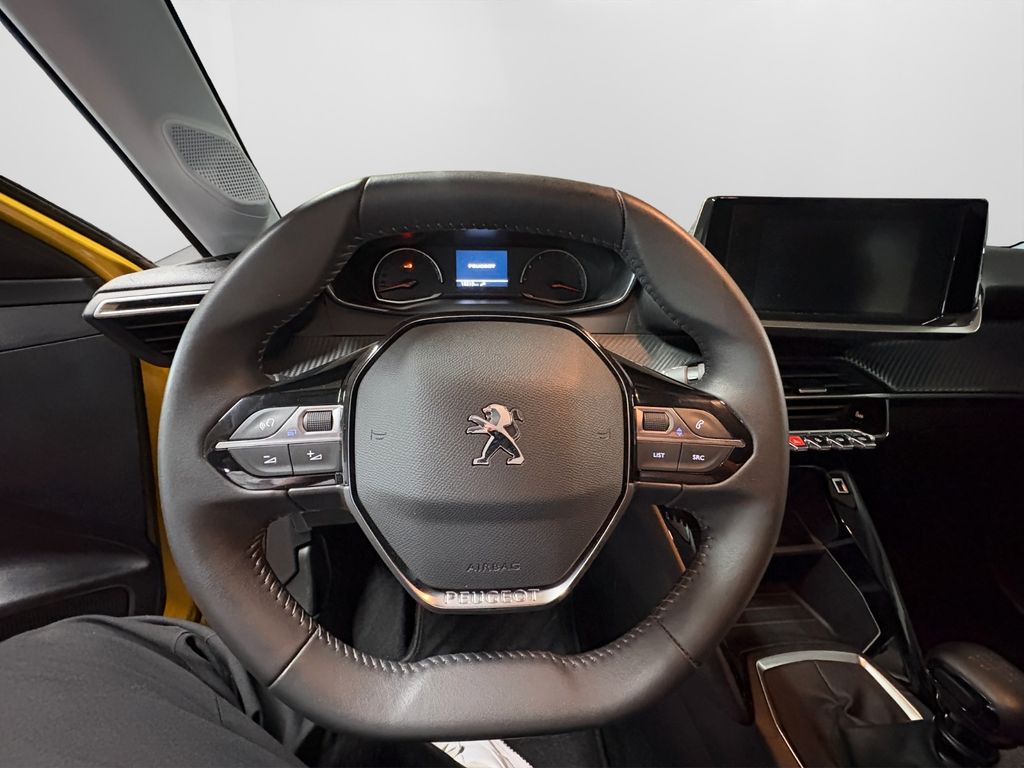 Peugeot 208 2023