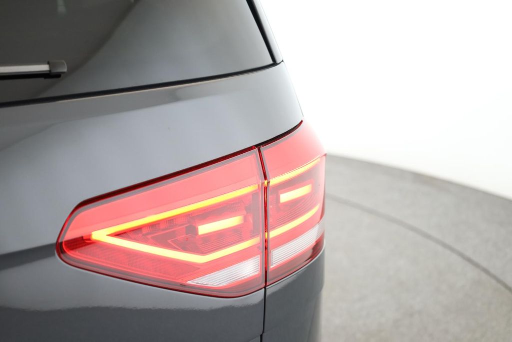 Volkswagen Touran 2025