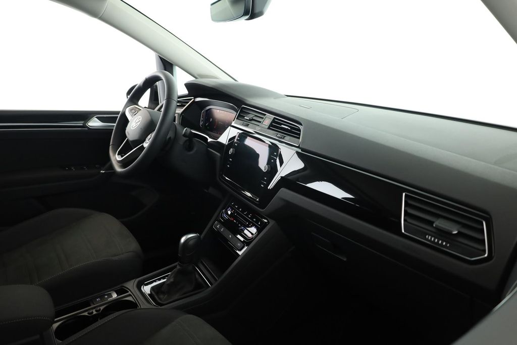 Volkswagen Touran 2025