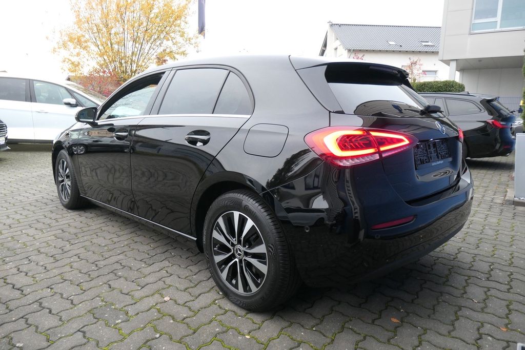 Mercedes-Benz A 200 2022