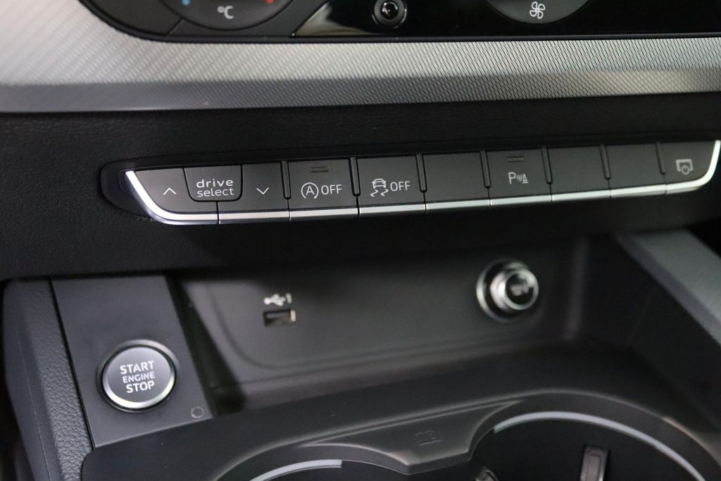 Audi A4 2019
