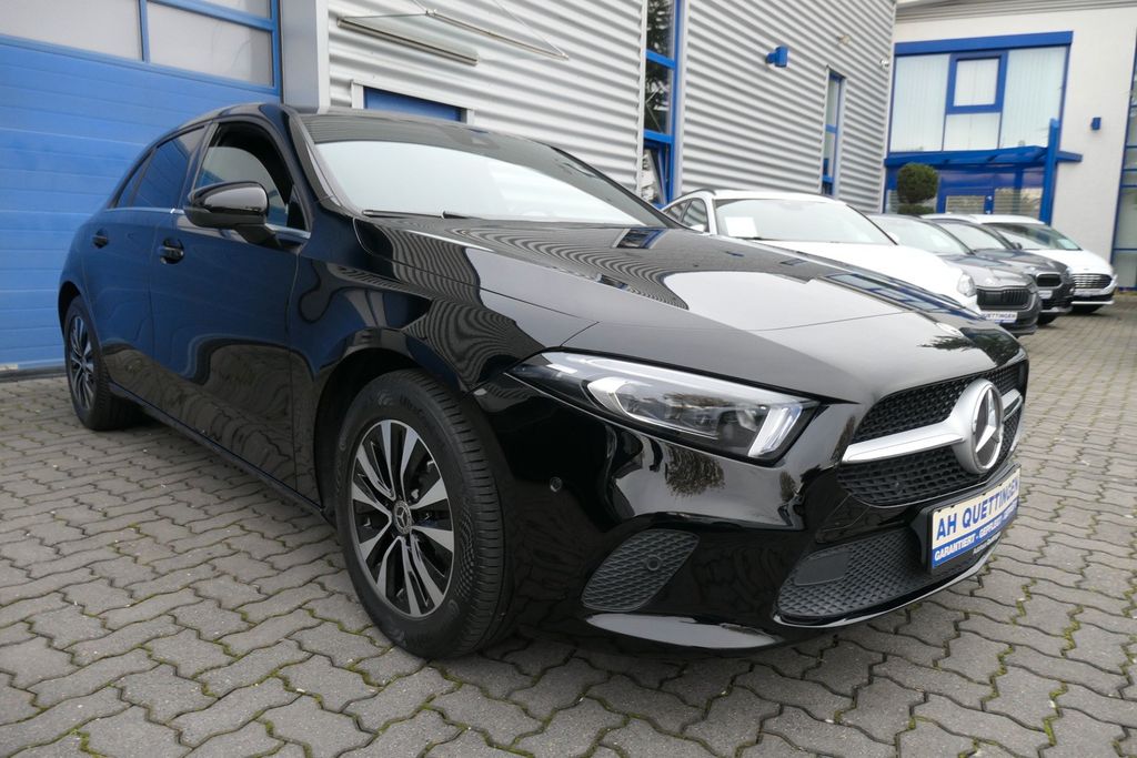 Mercedes-Benz A 200 2022