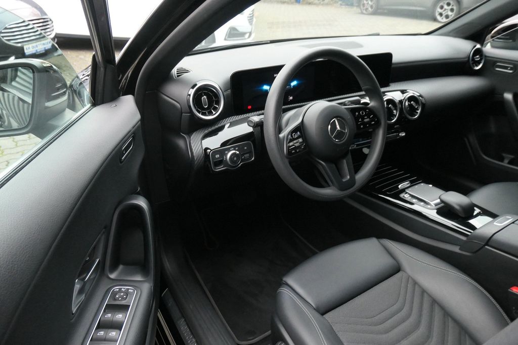 Mercedes-Benz A 200 2022