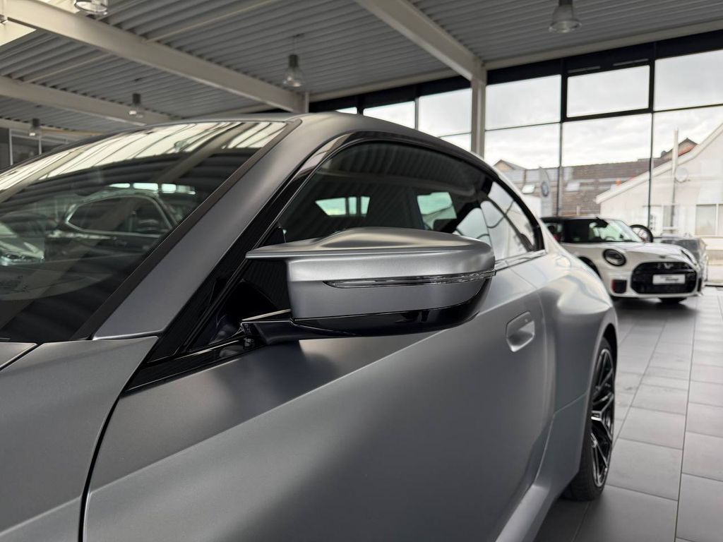 BMW M2 2025