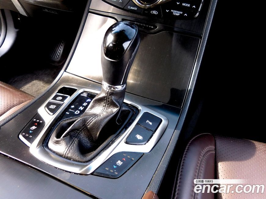 Hyundai Grandeur 2013