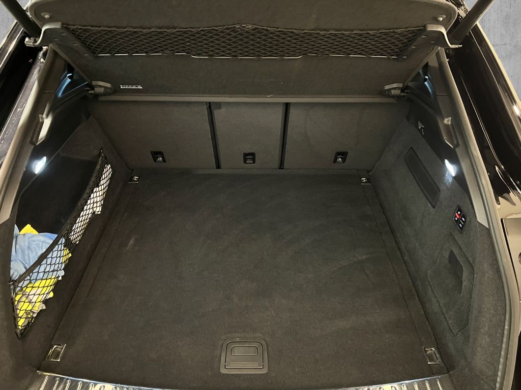 Porsche Cayenne 2021