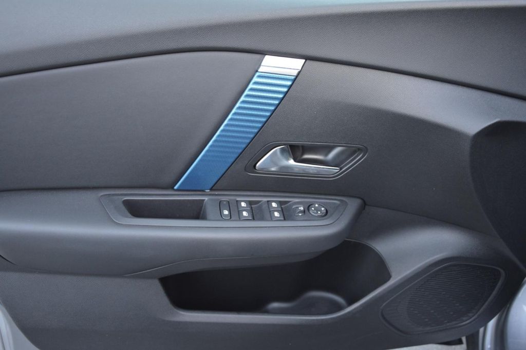 Citroën ë-C4 X 2023