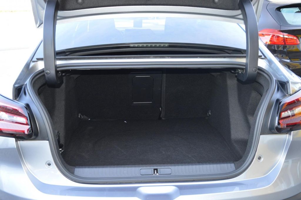 Citroën ë-C4 X 2023