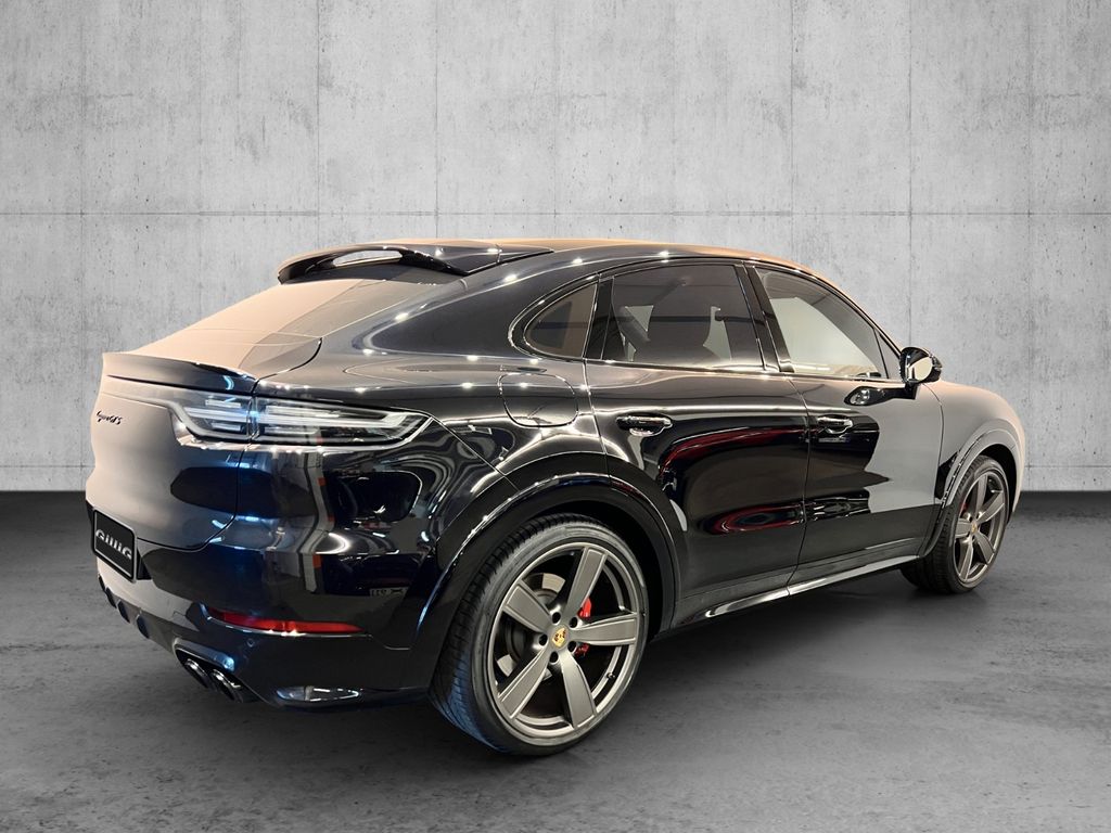 Porsche Cayenne 2021