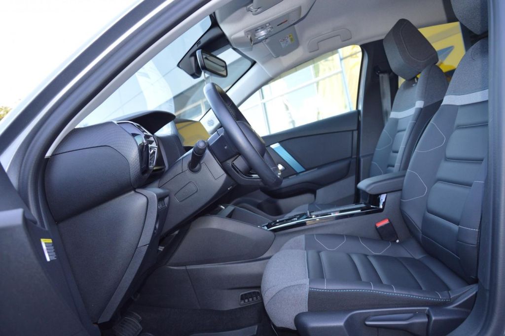Citroën ë-C4 X 2023