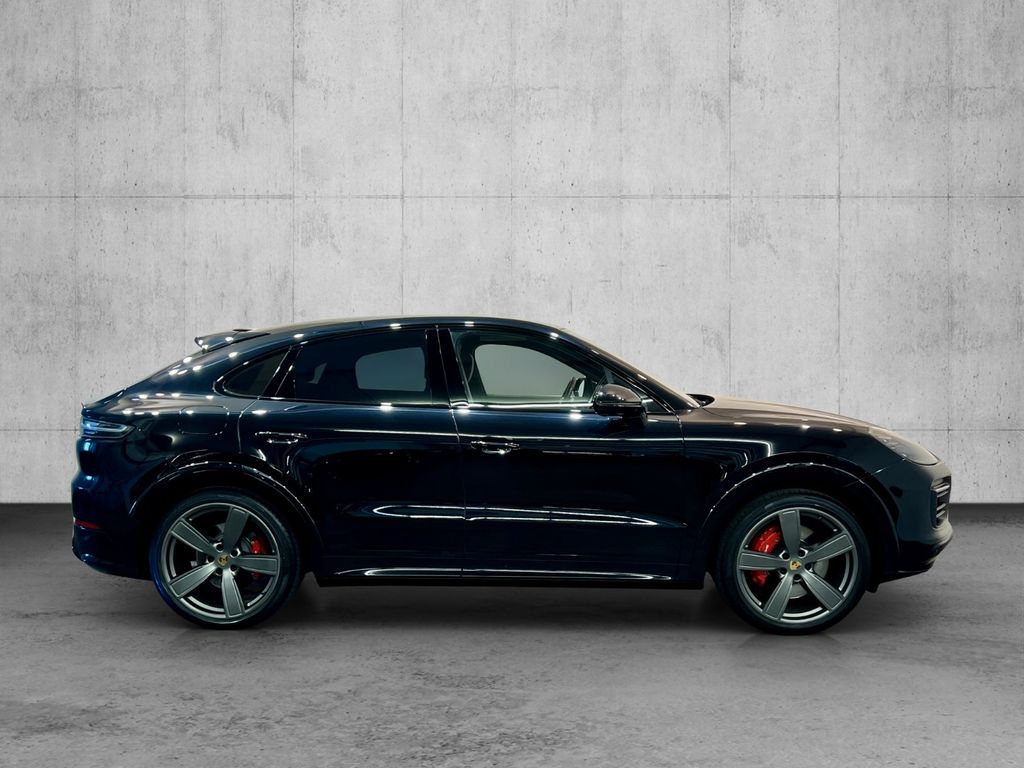Porsche Cayenne 2021