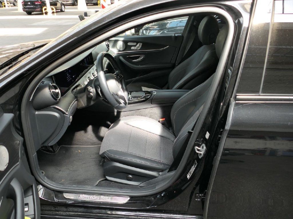 Mercedes-Benz E 300 2021