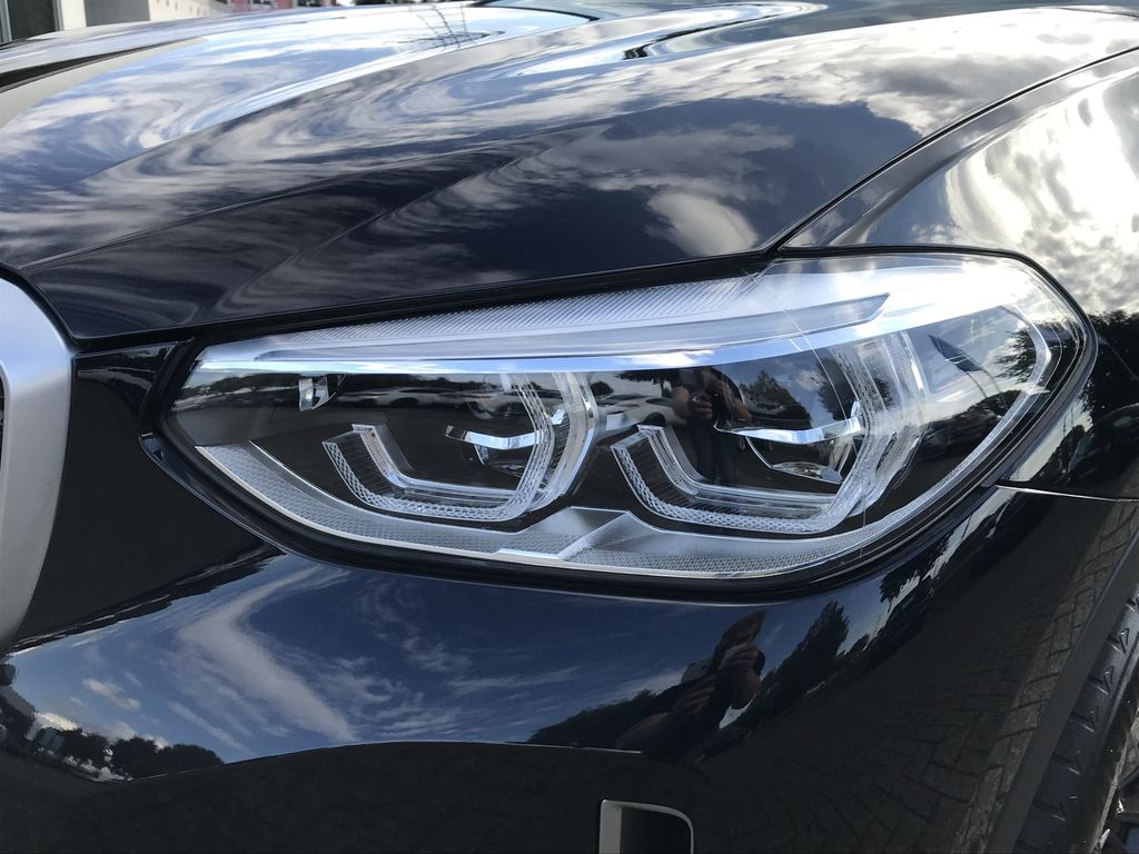 BMW iX3 2021