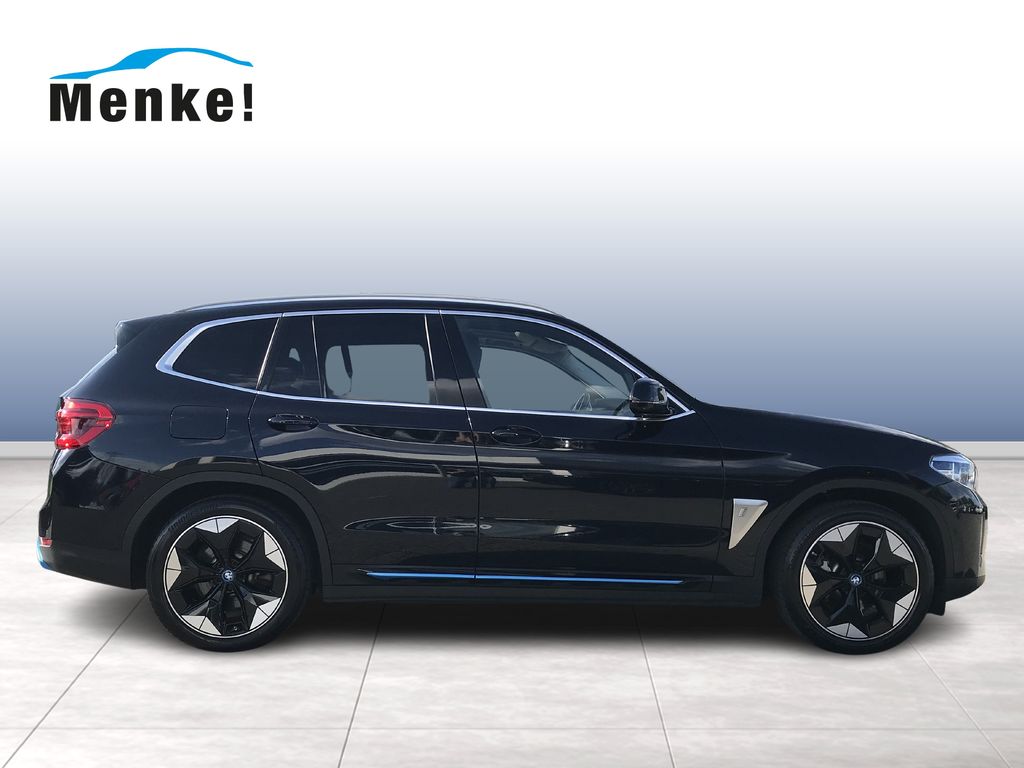 BMW iX3 2021