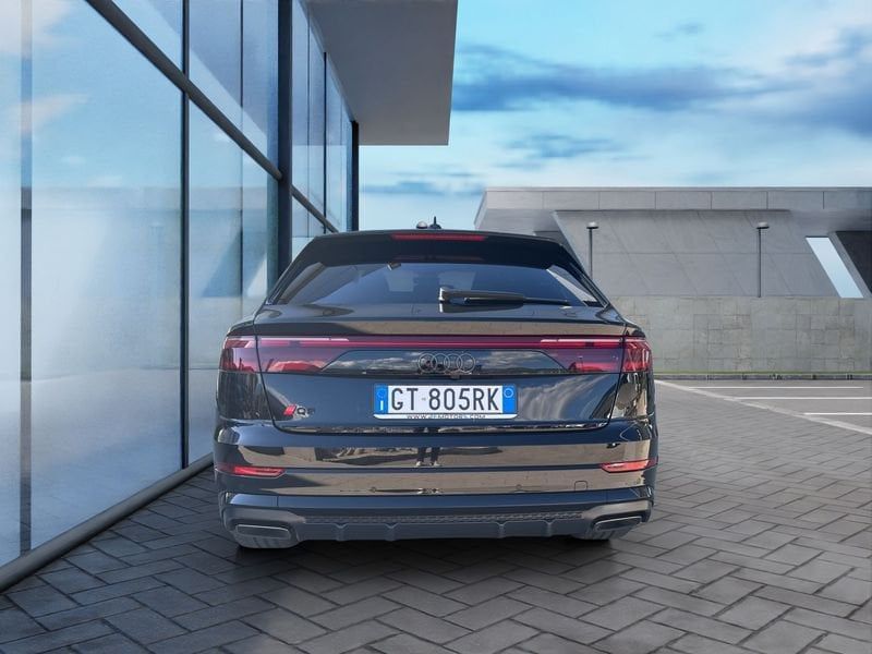 Audi Q8 2023