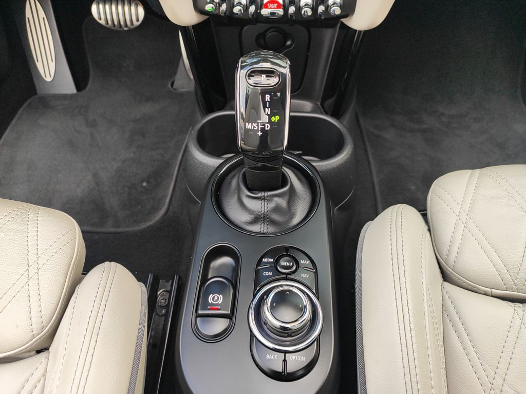 MINI John Cooper Works Cabrio 2022