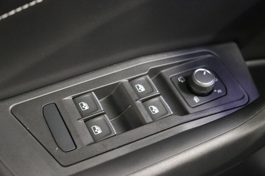 Volkswagen T-Roc 2024