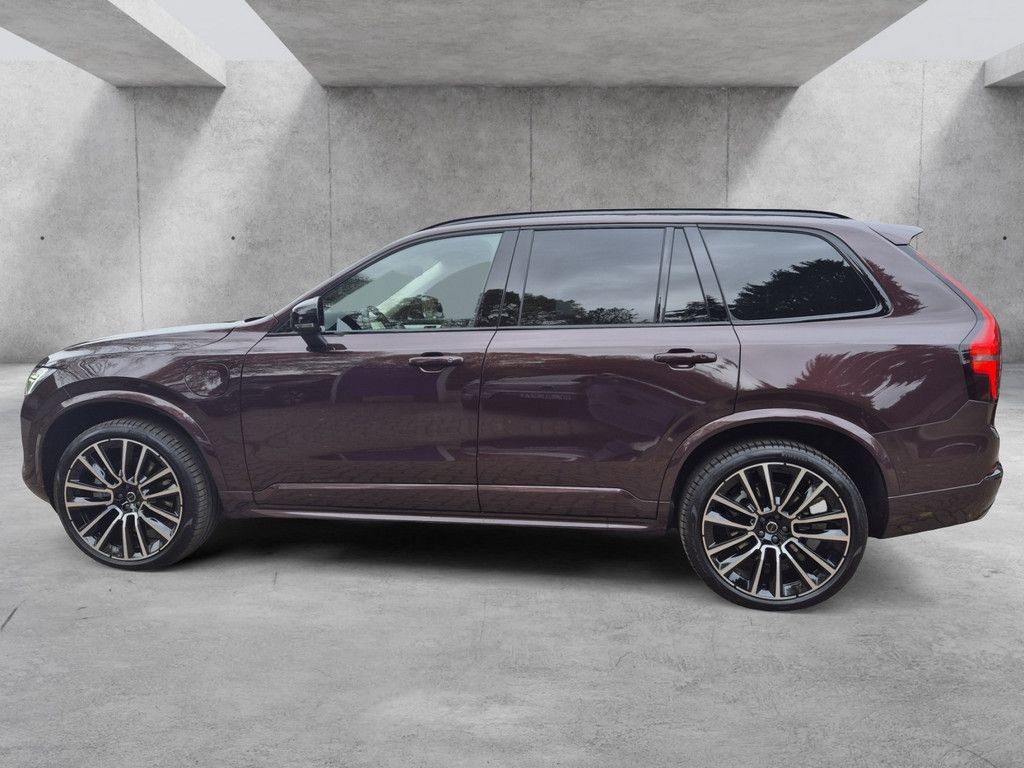 Volvo XC90 2025