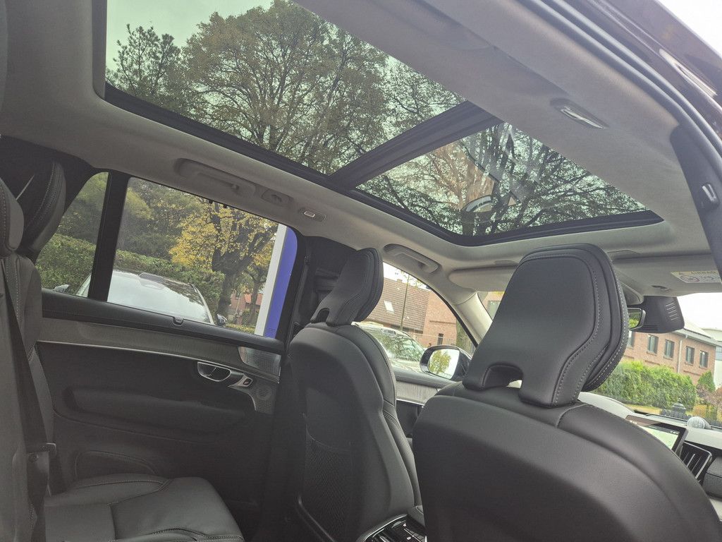 Volvo XC90 2025