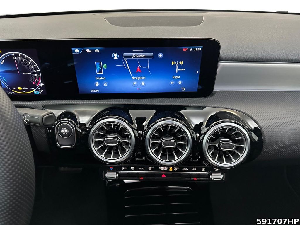 Mercedes-Benz A 250 2024