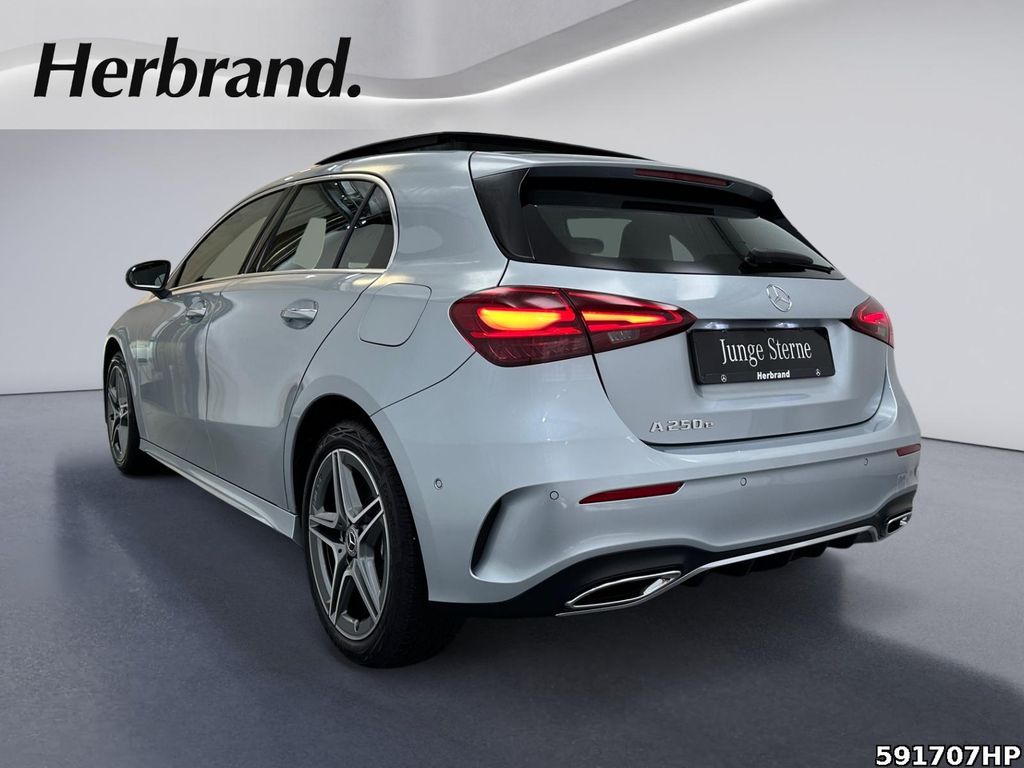 Mercedes-Benz A 250 2024