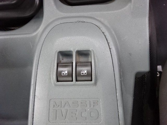 Iveco Massif 2011
