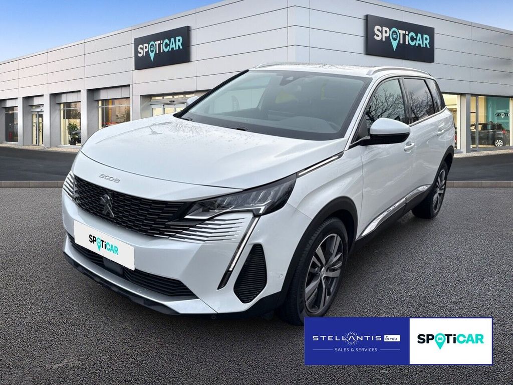 Peugeot 5008 2021
