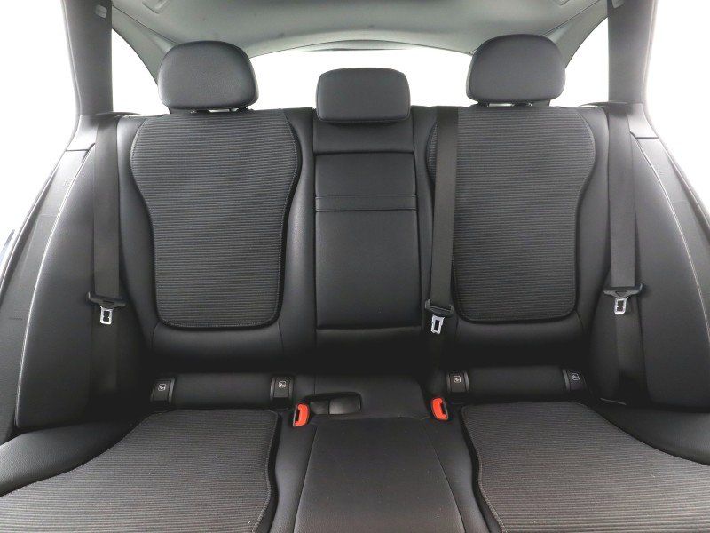 Mercedes-Benz C 220 2023