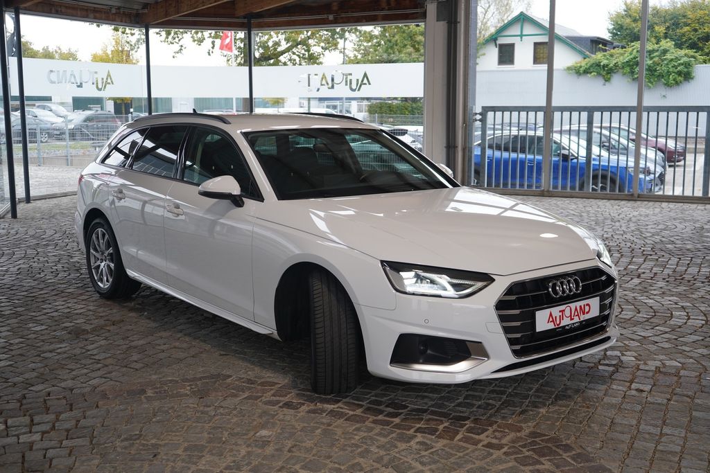 Audi A4 2023
