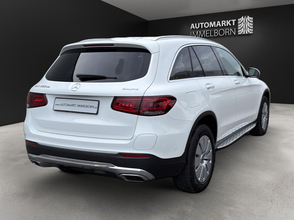 Mercedes-Benz GLC 300 2022