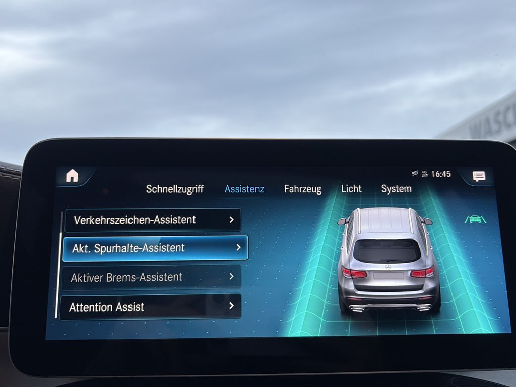 Mercedes-Benz GLC 300 2022