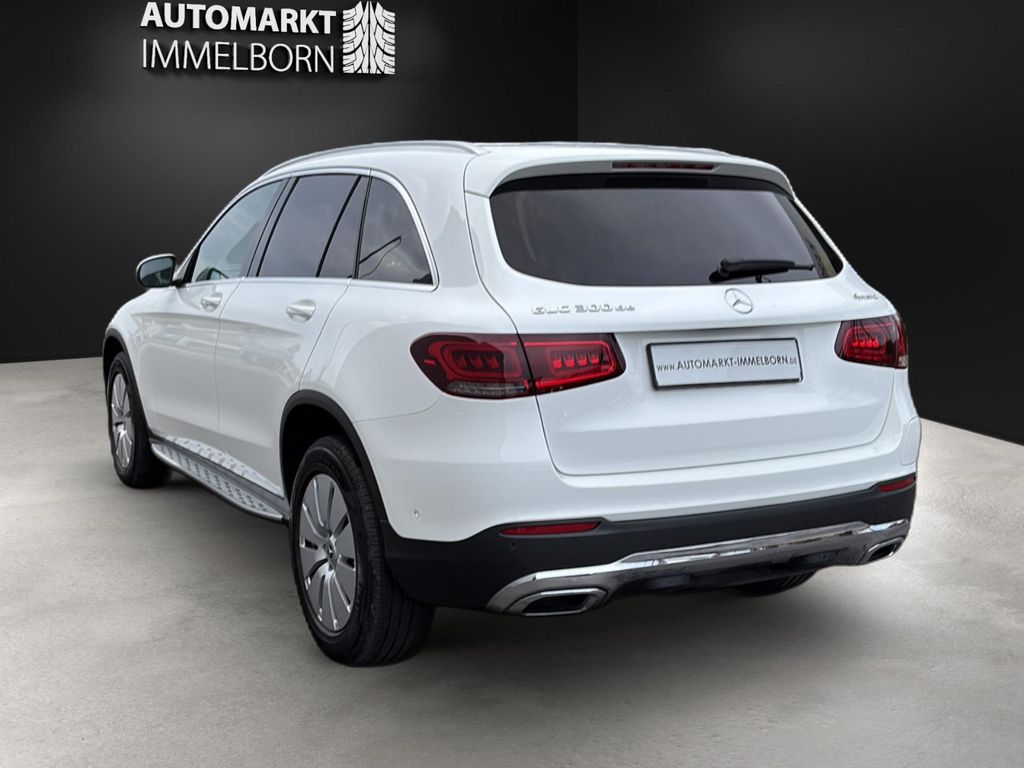 Mercedes-Benz GLC 300 2022