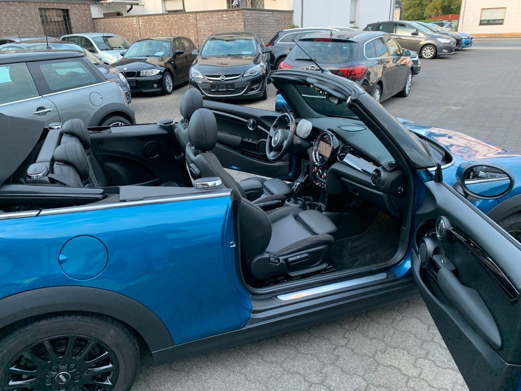 MINI Cooper Cabrio 2022