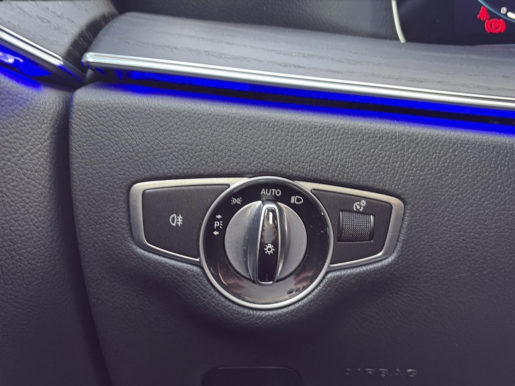 Mercedes-Benz E 300 2021