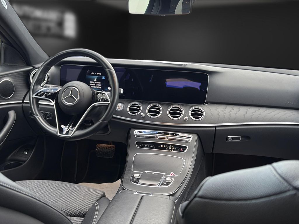 Mercedes-Benz E 300 2021
