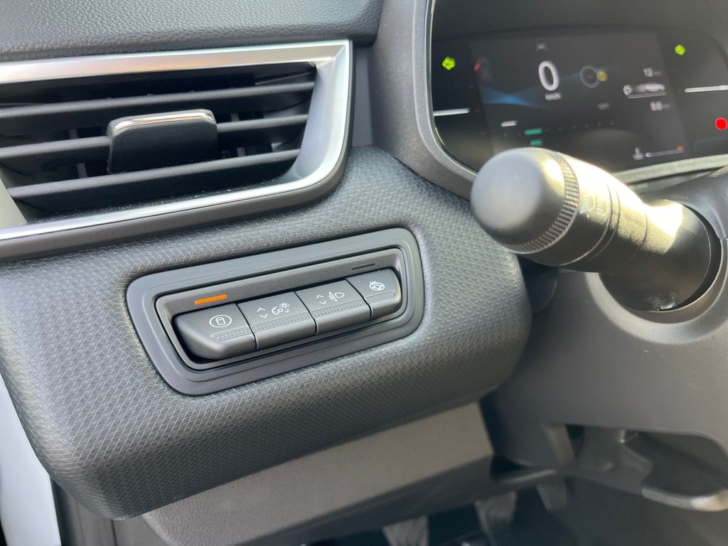 Mitsubishi Colt 2025