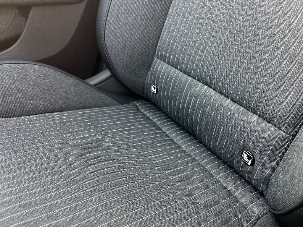 Mitsubishi Colt 2025