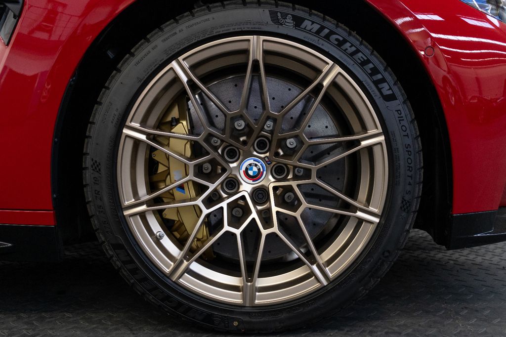 BMW M4 2023