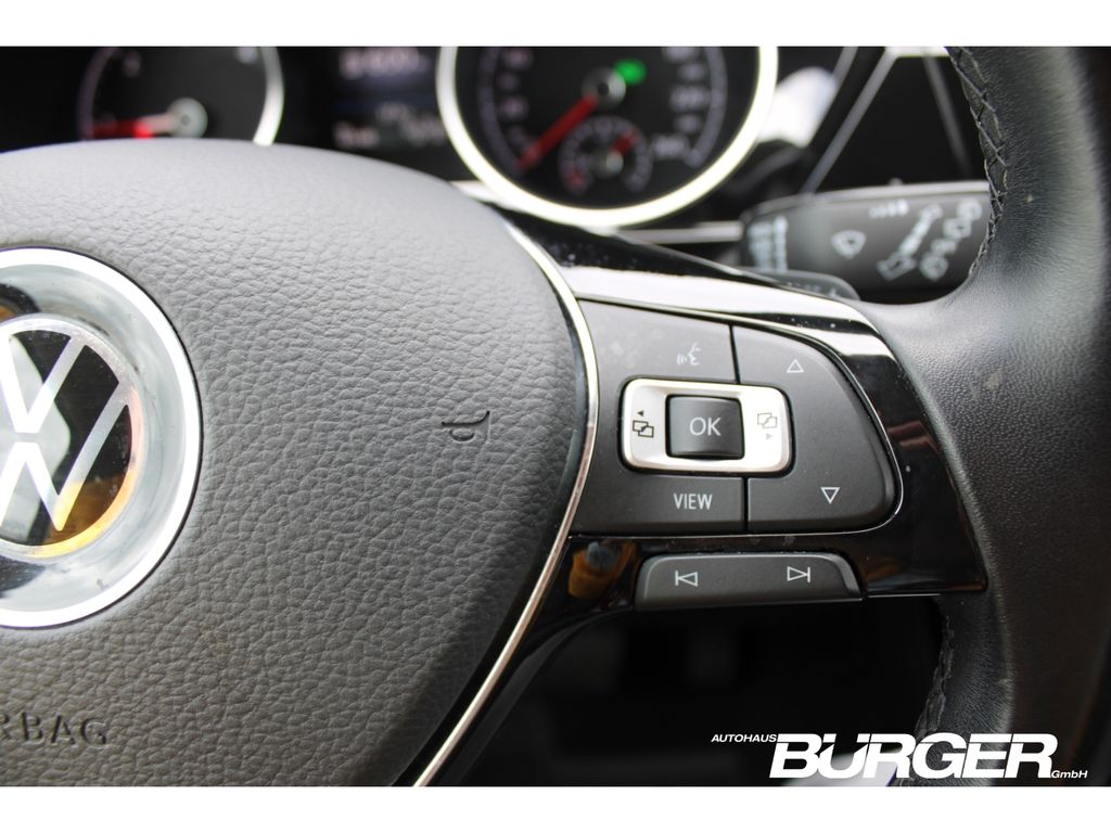 Volkswagen Touran 2021