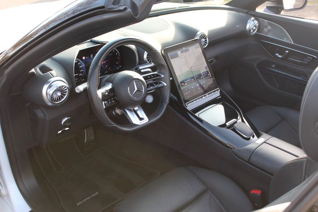 Mercedes-Benz SL 43 AMG 2024