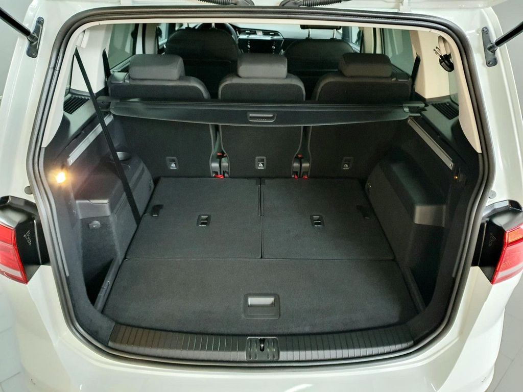 Volkswagen Touran 2024