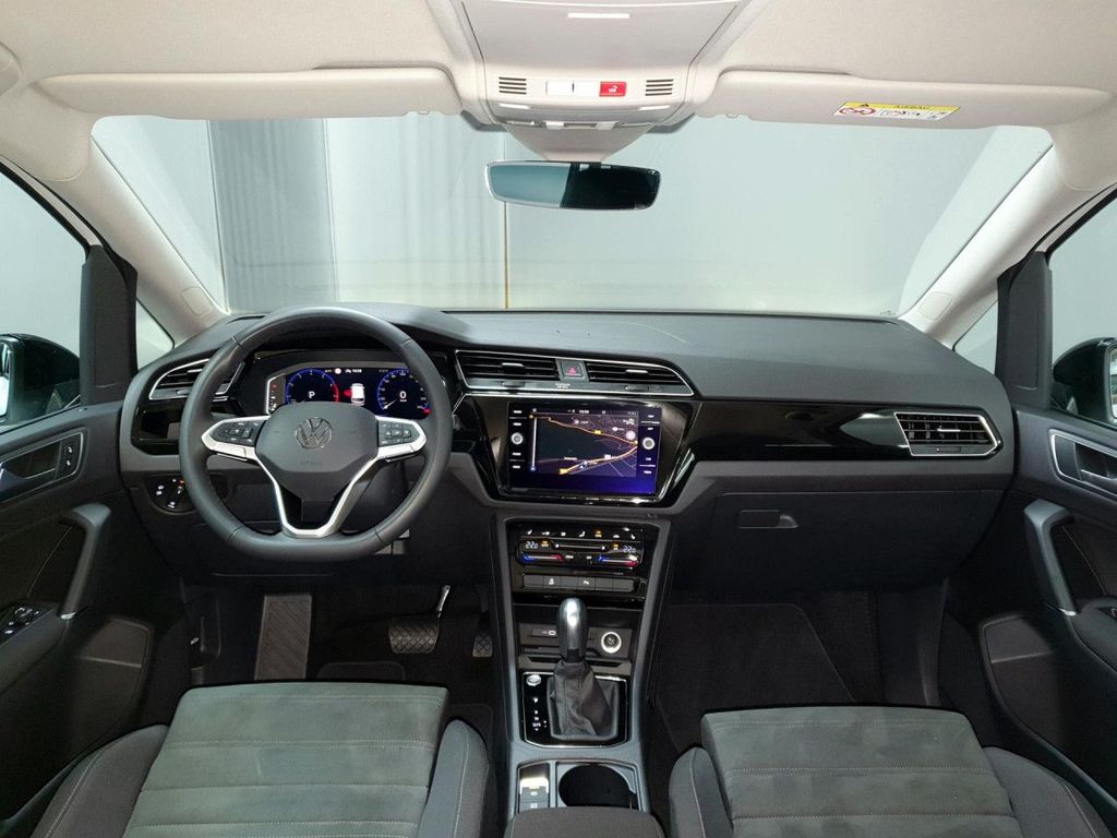 Volkswagen Touran 2024