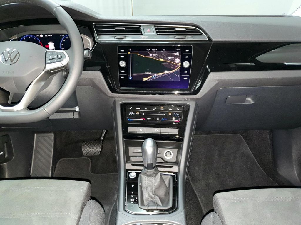 Volkswagen Touran 2024