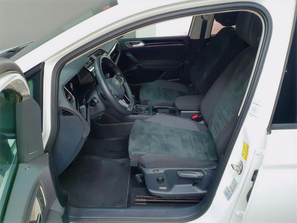 Volkswagen Touran 2024